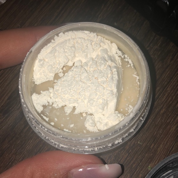 Setting Powder - Picture 2 of 2